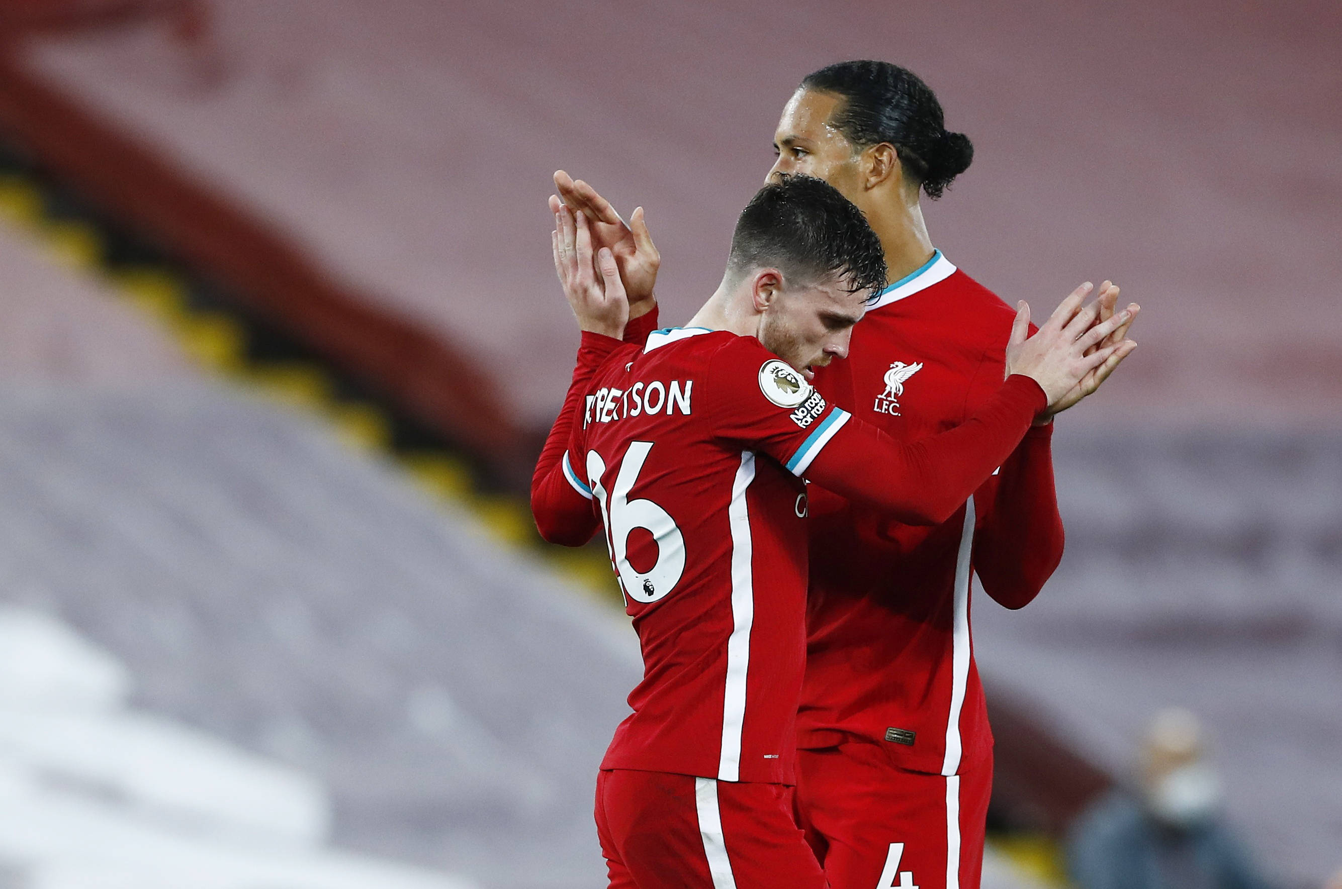 对于球迷而 对于球迷而